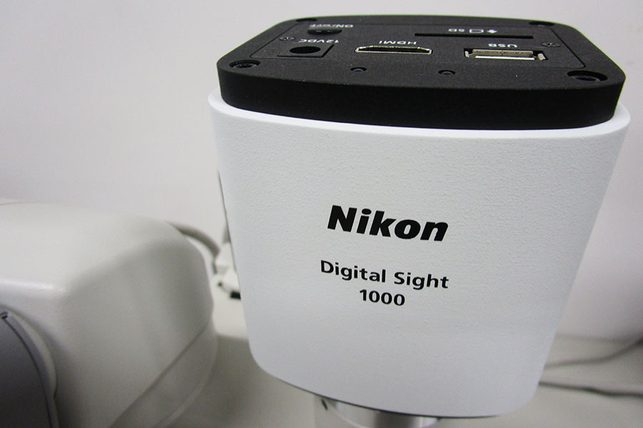 Digital camera for stereo microscope
